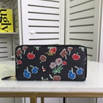 コーチ財布コピー